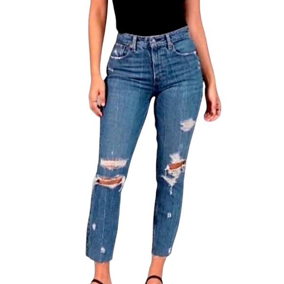 Abercrombie & Fitch Denim - Abercrombie & Fitch Curve Love High Rise Mom Jean